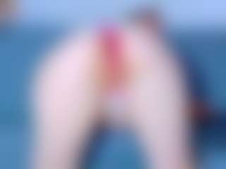 isabelle-adjanii's Live Sex Cam Show