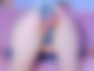 Live cam show with isabelle-adjanii - Atm on studioflirtlive.com