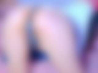 isabelle-adjanii's Live Sex Cam Show