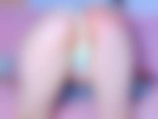 isabelle-adjanii's Live Sex Cam Show