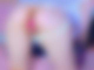 isabelle-adjanii's Live Sex Cam Show