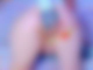 isabelle-adjanii's Live Sex Cam Show