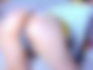 isabelle-adjanii's Live Sex Cam Show