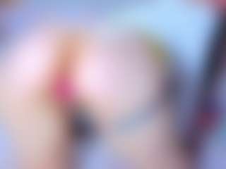 isabelle-adjanii's Live Sex Cam Show