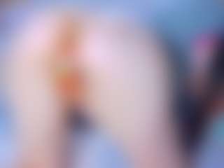isabelle-adjanii's Live Sex Cam Show