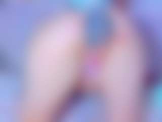 isabelle-adjanii's Live Sex Cam Show