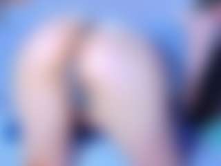 isabelle-adjanii's Live Sex Cam Show