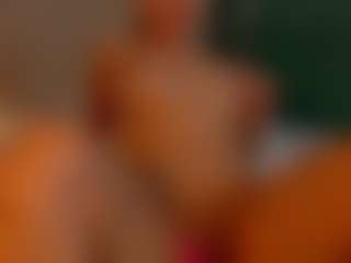 little-tequilla3's Live Sex Cam Show
