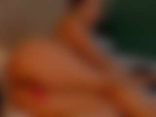 little-tequilla3's Live Sex Cam Show