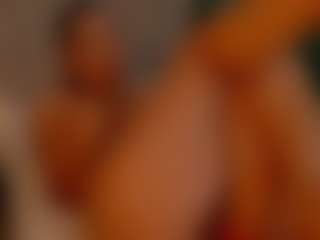 little-tequilla3's Live Sex Cam Show