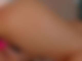 little-tequilla3's Live Sex Cam Show