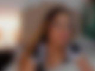 little-tequilla3's Live Sex Cam Show