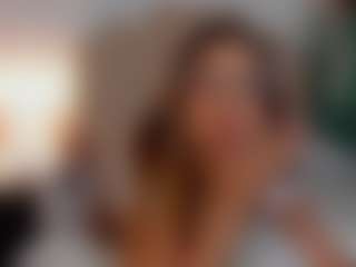 little-tequilla3's Live Sex Cam Show