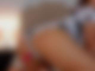 little-tequilla3's Live Sex Cam Show