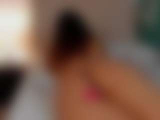 little-tequilla3's Live Sex Cam Show
