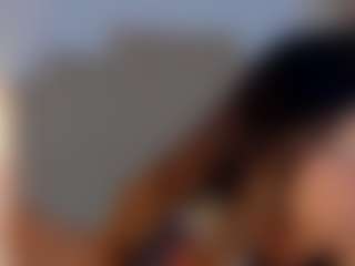 little-tequilla3's Live Sex Cam Show