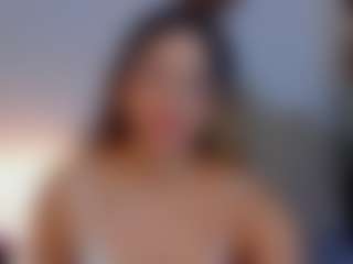 little-tequilla3's Live Sex Cam Show