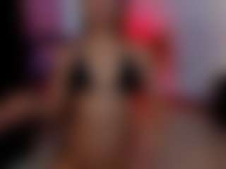 little-tequilla3's Live Sex Cam Show