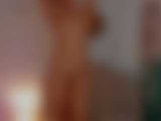 little-tequilla3's Live Sex Cam Show