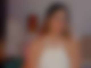 little-tequilla3's Live Sex Cam Show