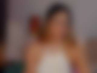 little-tequilla3's Live Sex Cam Show