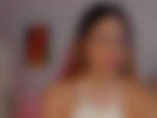 little-tequilla3's Live Sex Cam Show