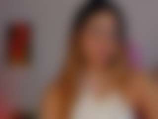 little-tequilla3's Live Sex Cam Show