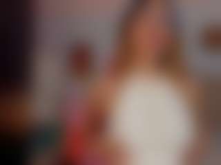 little-tequilla3's Live Sex Cam Show