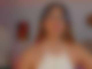 little-tequilla3's Live Sex Cam Show