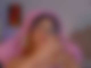 Live cam show with little-tequilla3 - Average on Dare Cams