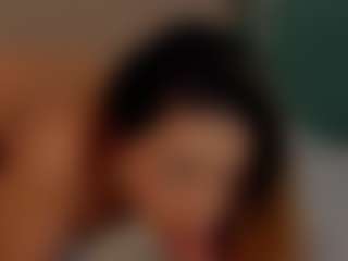 little-tequilla3's Live Sex Cam Show