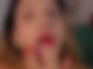 little-tequilla3's Live Sex Cam Show