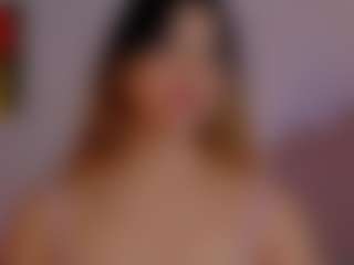 little-tequilla3's Live Sex Cam Show