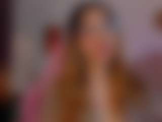 little-tequilla3's Live Sex Cam Show