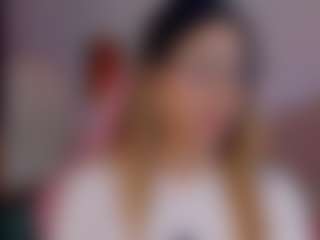 little-tequilla3's Live Sex Cam Show