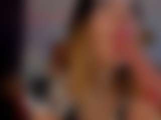 little-tequilla3's Live Sex Cam Show