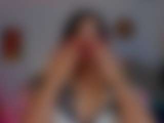 little-tequilla3's Live Sex Cam Show