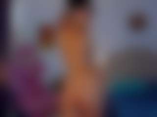 little-tequilla3's Live Sex Cam Show