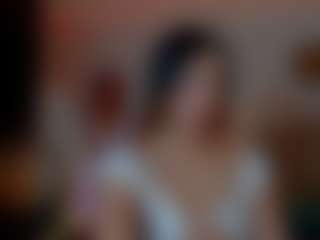 little-tequilla3's Live Sex Cam Show