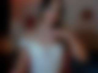 little-tequilla3's Live Sex Cam Show