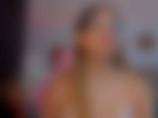 little-tequilla3's Live Sex Cam Show