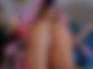 little-tequilla3's Live Sex Cam Show