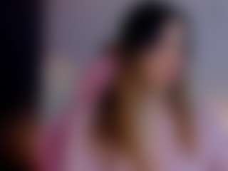 little-tequilla3's Live Sex Cam Show