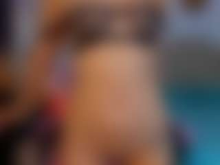 little-tequilla3's Live Sex Cam Show