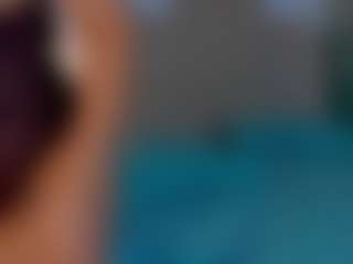 little-tequilla3's Live Sex Cam Show