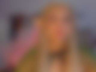 little-tequilla3's Live Sex Cam Show