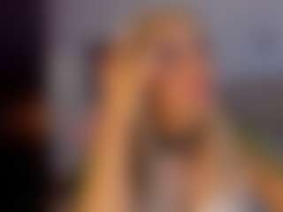 little-tequilla3's Live Sex Cam Show