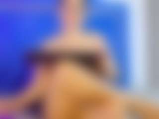 susan-milf's Live Sex Cam Show