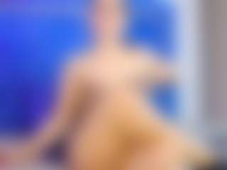 Live cam show with susan-milf - Middle Aged on live18s.com