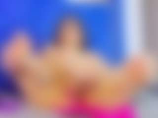 susan-milf's Live Sex Cam Show